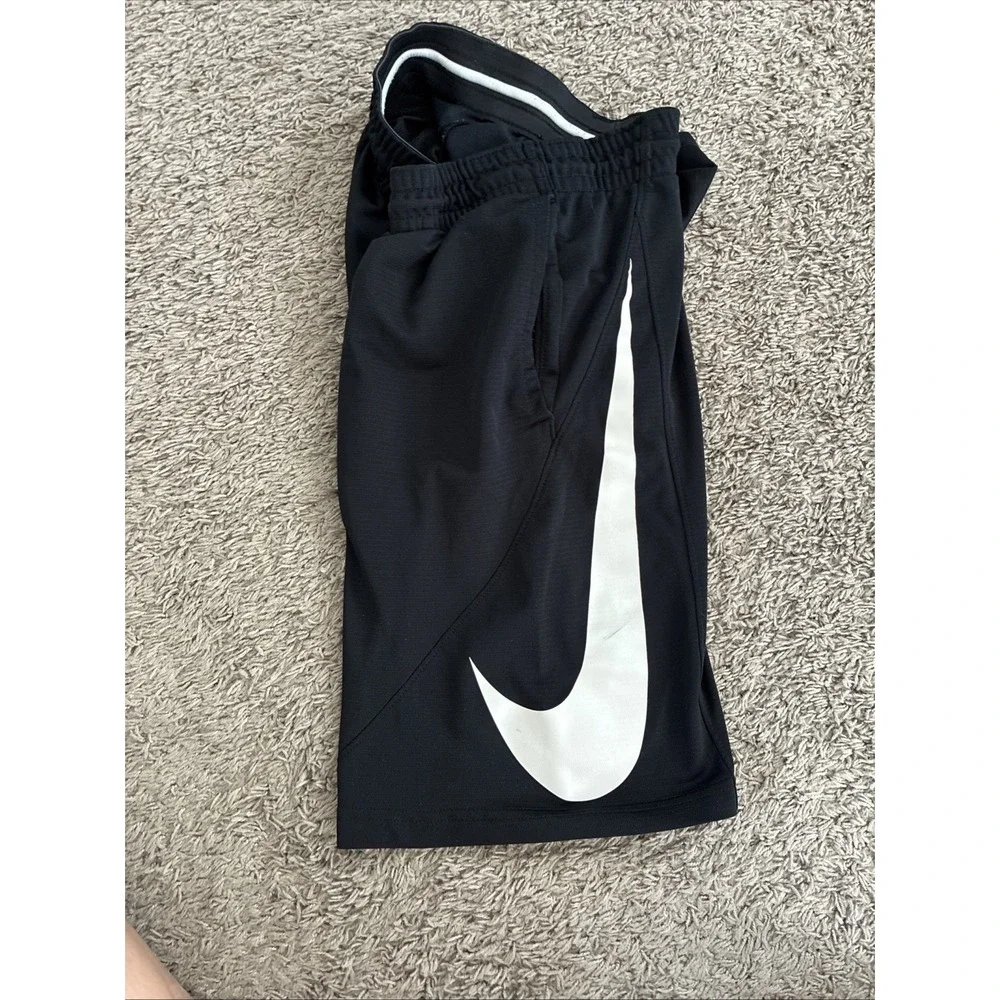 Nike Kids Dri-FIT Training Shorts Youth Small Black Basketball Pocket Drawstring